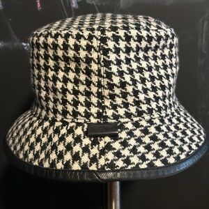 Coach Wool Houndstooth Hat with Leather Trim